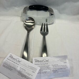 Pampered Chef Silver Serving Utensil Set and Chopper